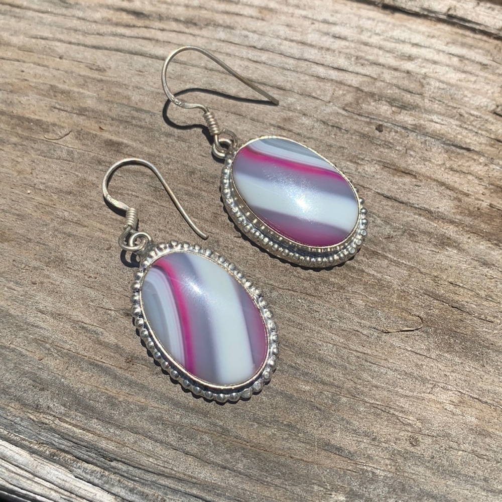 Vintage pink grey & white Agate 9.25 silver earrings